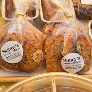 Almond Raising Cookies